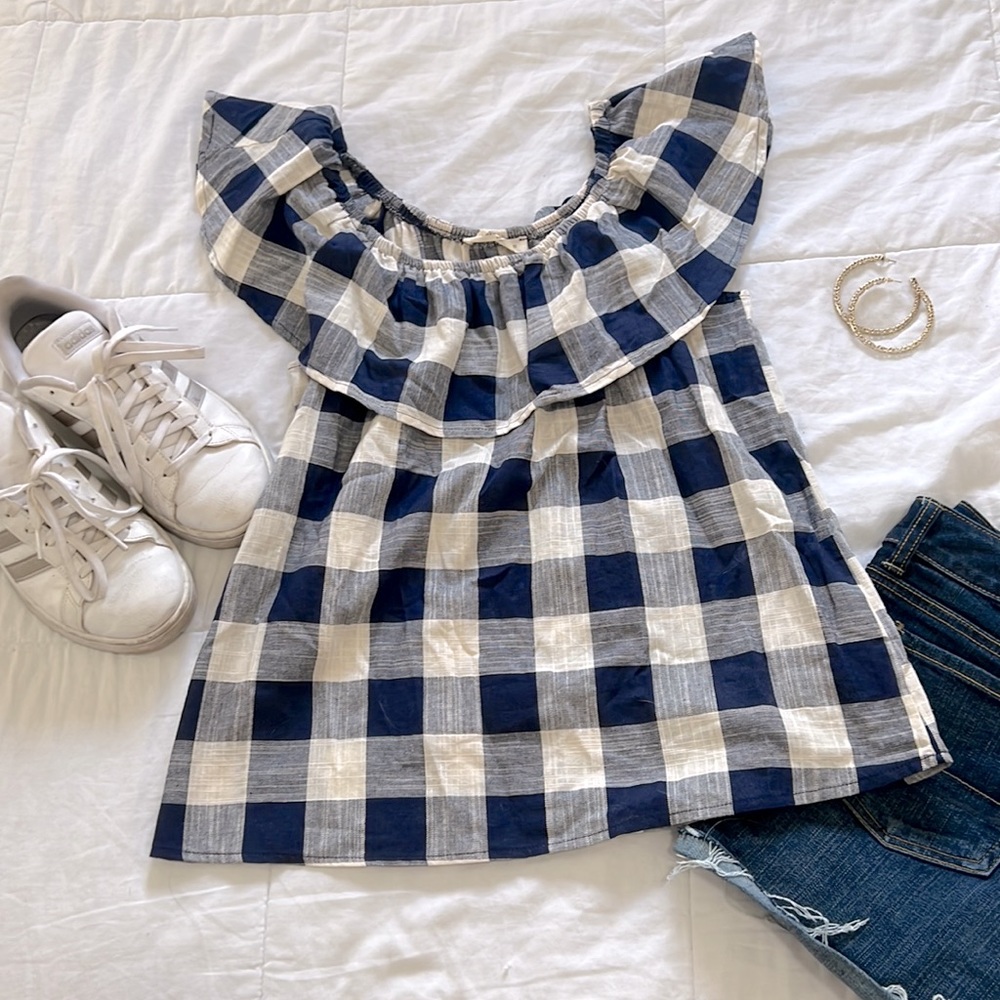 Off the shoulder blue checkered shirt - Size M